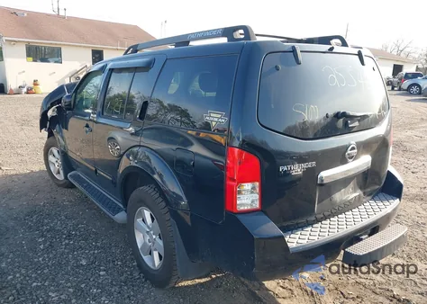 2011 Nissan Pathfinder Sv z USA, uszkodzony, nr VIN 5N1AR1NB5BC612363